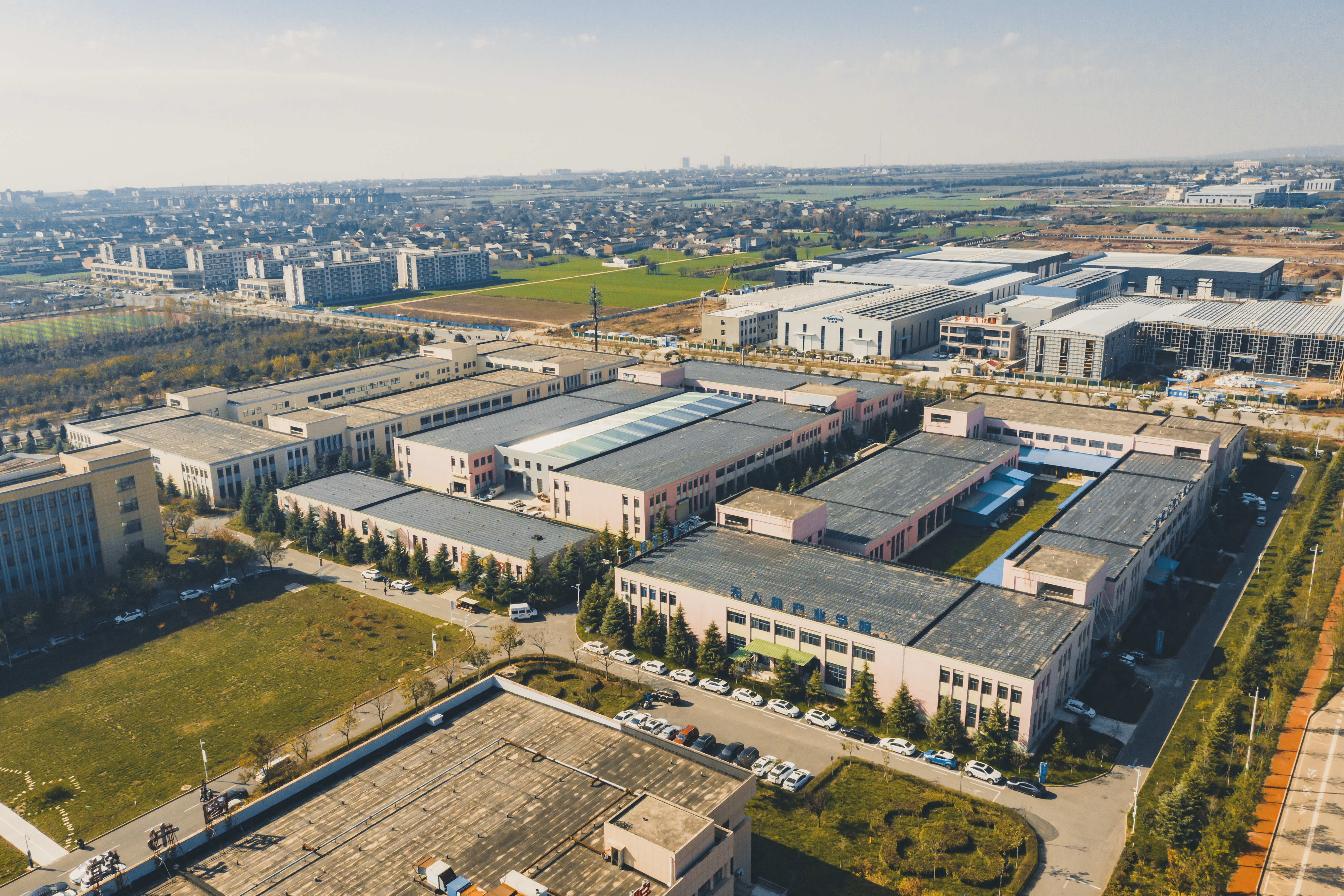 吹响高质量发展最强音——蟠龙高新区扎实推进“三个年”活动纪实（二）