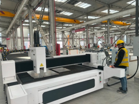 延伸白酒产业链 提高智能化水平全市首个液态食品装备研发制造项目竣工试生产