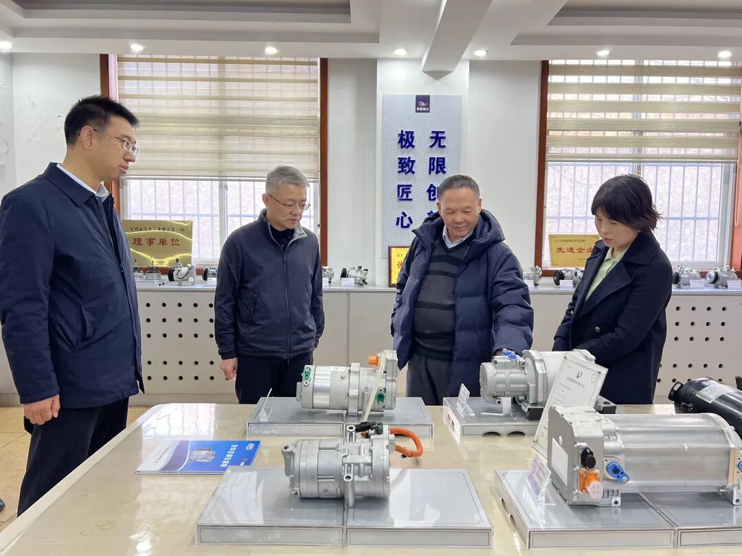 王宏强调研工业经济运行和规上企业稳增长工作