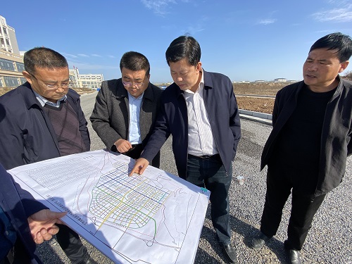 把脉问诊  解难纾困——唐军科深入项目建设一线检查指导工作